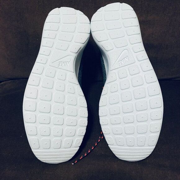 RARE🔥 Nike Rosherun Mid QS TOKYO City Pack Hasta Seaweed Hot Punch Sz 9 US 42.5 - Picture 6 of 6